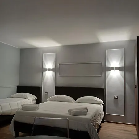 Idomeneo 63 4* Lecce