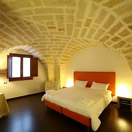 Idomeneo 63 Bed & Breakfast