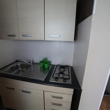 Oda ve Kahvaltı Idomeneo 63 Lecce