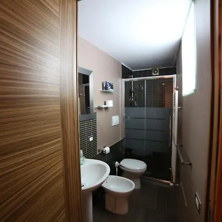 Idomeneo 63 Bed and breakfast 4*